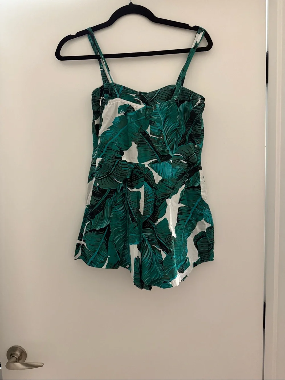 Nasty Gal Green & White Tropical Button-Front Romper - Picture 4 of 6